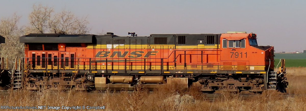 BNSF 7911